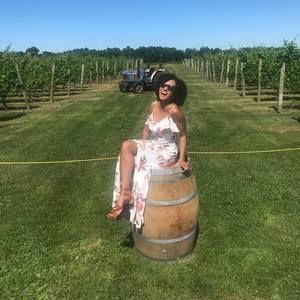 Meet your Posher, Jenai